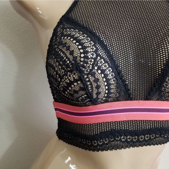 Victoria's Secret Black High Neck Bralette - Picture 4 of 8